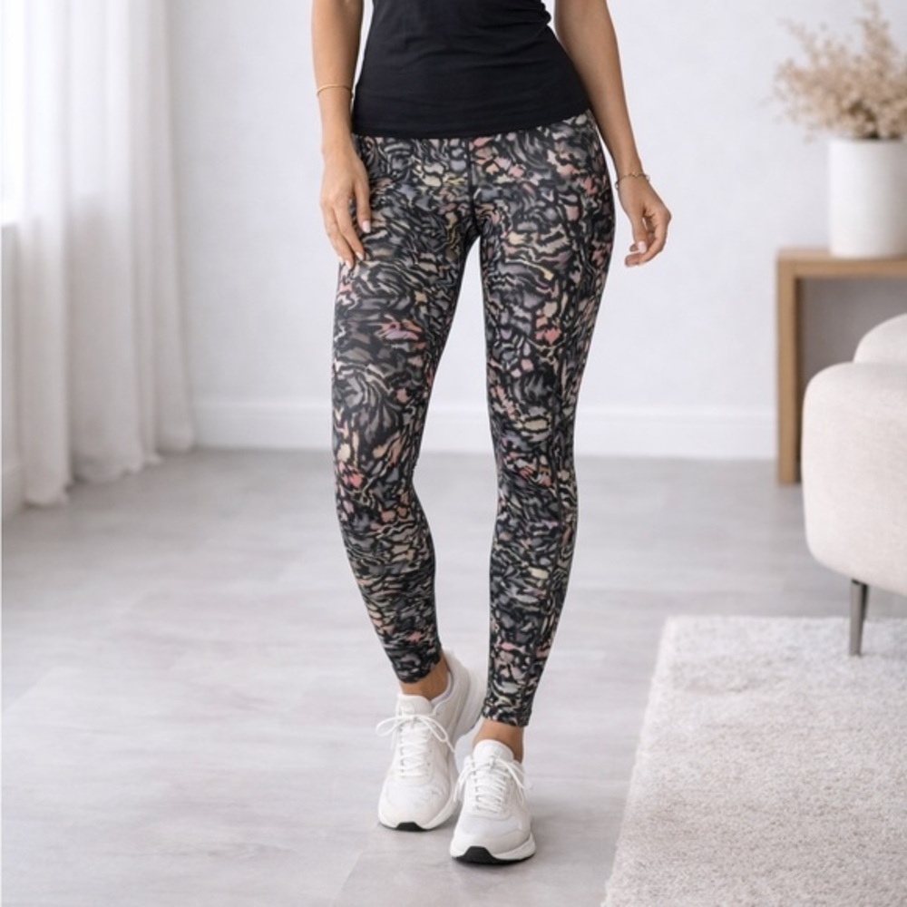Athleta Multicolor Patterned Leggings Size M